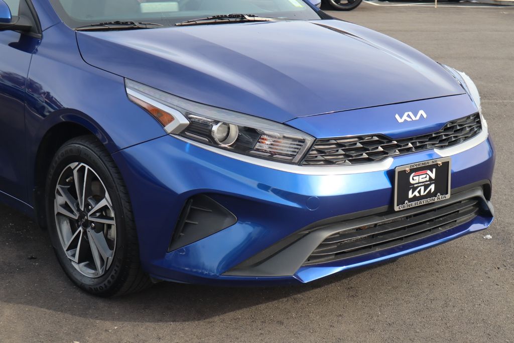 Certified 2023 Kia Forte LXS with VIN 3KPF24AD8PE582217 for sale in Bohemia, NY