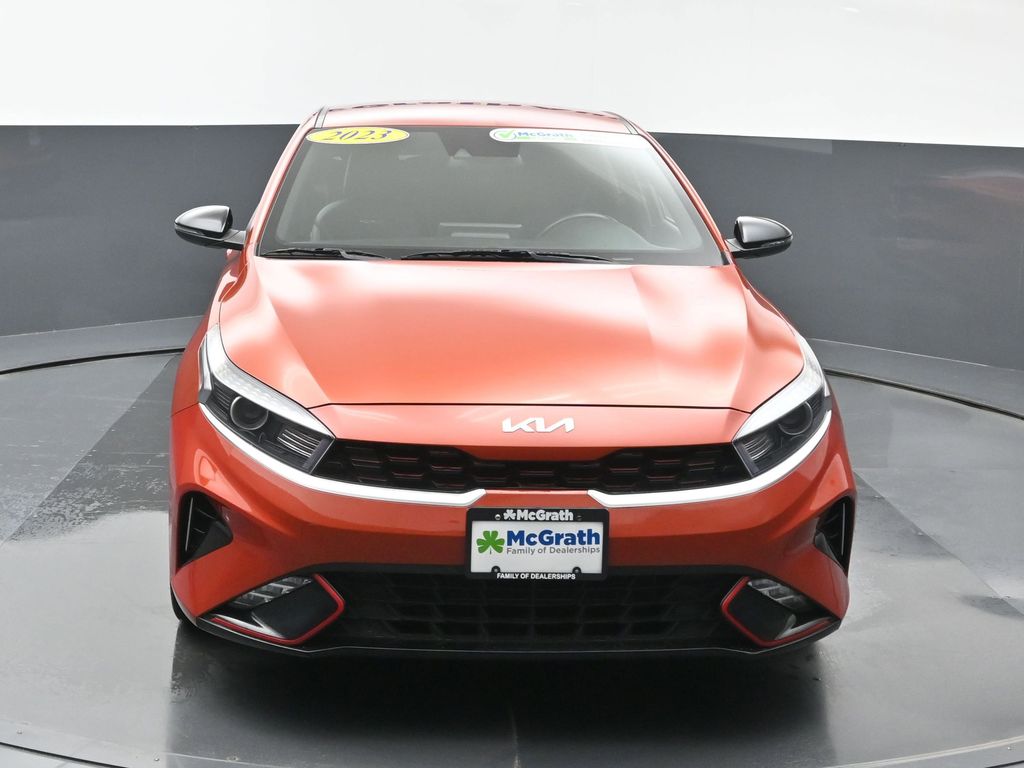 2023 Kia Forte GT-Line photo 2
