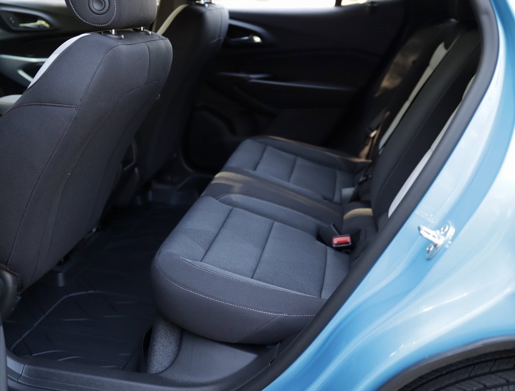2025 Chevrolet Trax photo 21