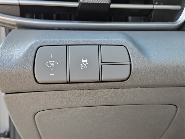 2025 Hyundai Elantra SEL Convenience photo 27