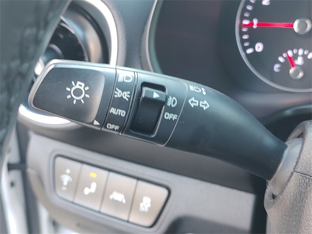 2021 Kia Forte GT-Line photo 23