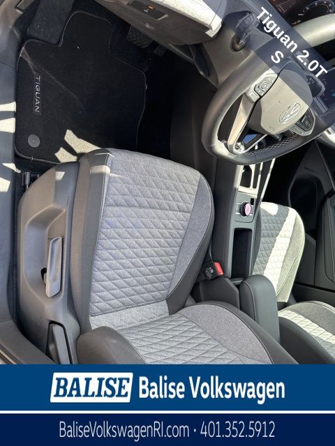 2025 Volkswagen Tiguan S photo 6