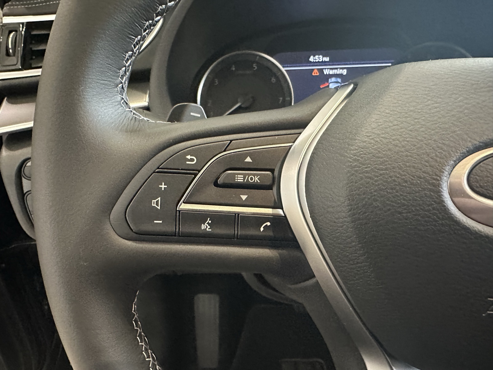 2025 Infiniti QX50 Luxe AWD photo 16