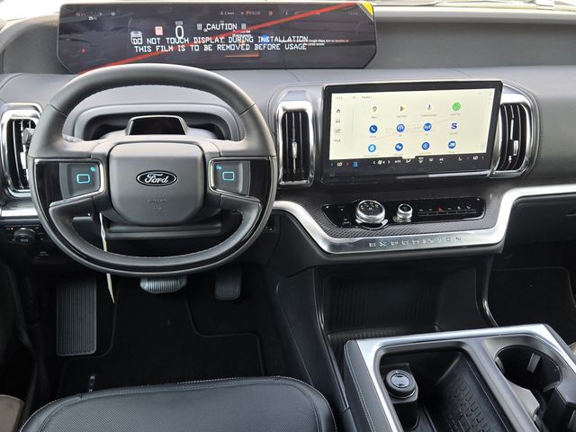 2025 Ford Expedition Platinum photo 4