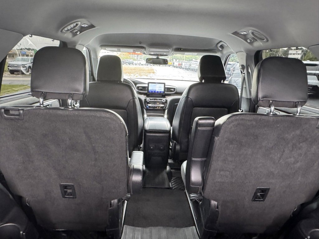 2022 Ford Explorer Limited photo 7