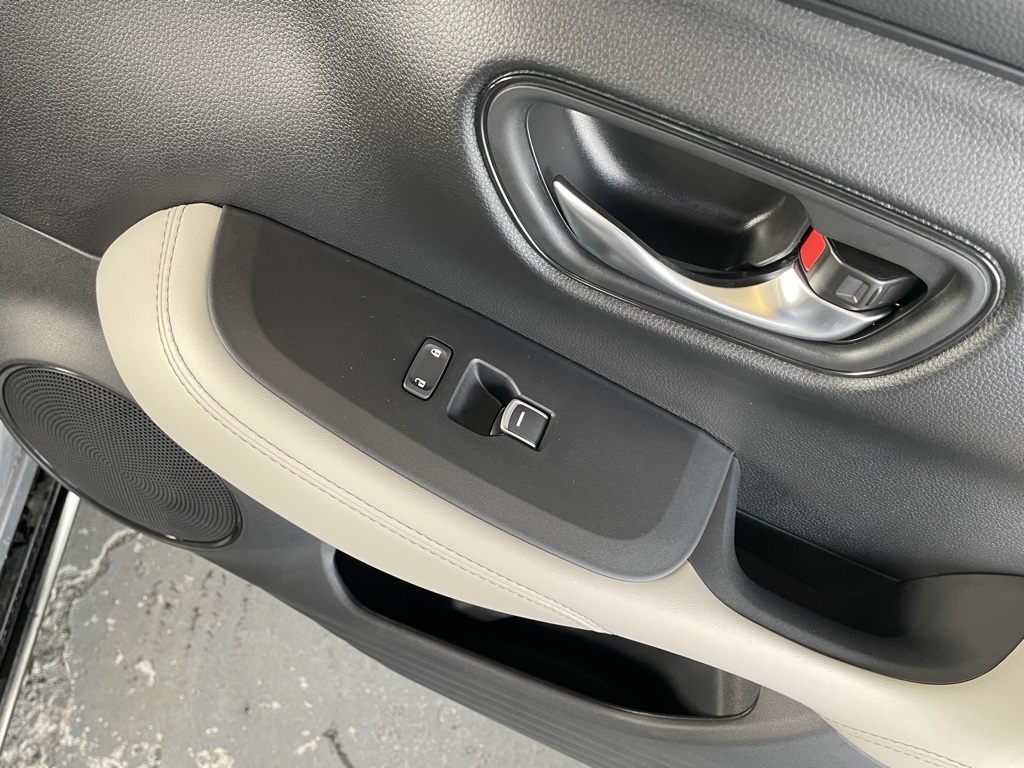 2026 Honda HR-V EX-L photo 26