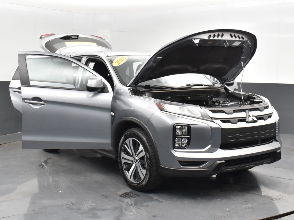 2024 Mitsubishi Outlander Sport ES photo 31
