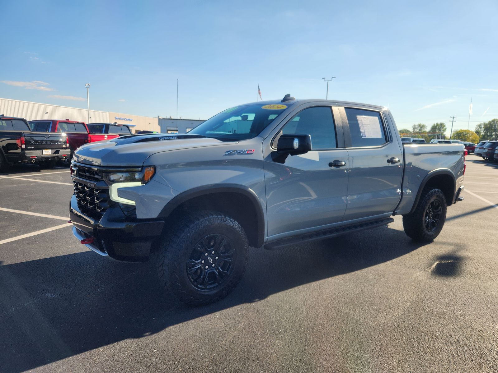 2024 Chevrolet Silverado 1500 ZR2 photo 2