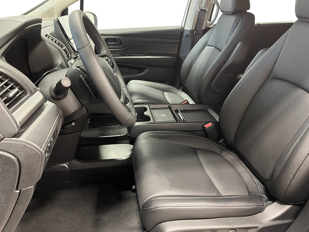 2026 Honda Odyssey EX-L photo 8