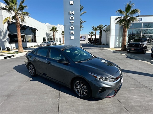 2023 Kia Forte GT-Line's photo