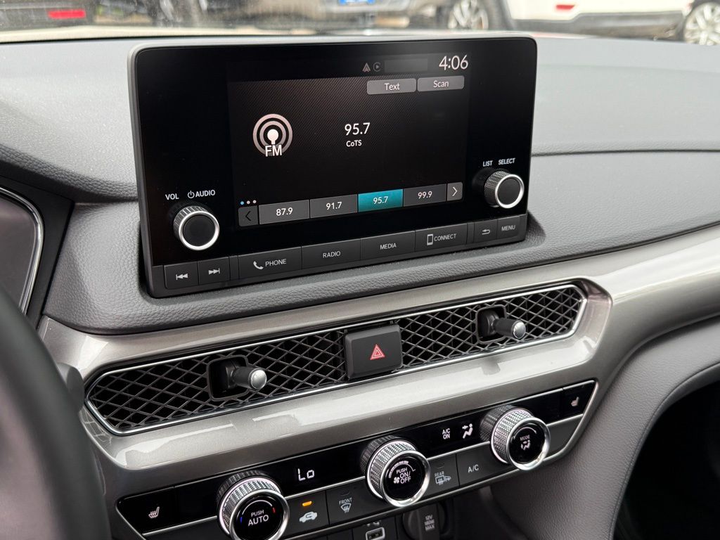 2025 Acura Integra Base photo 27