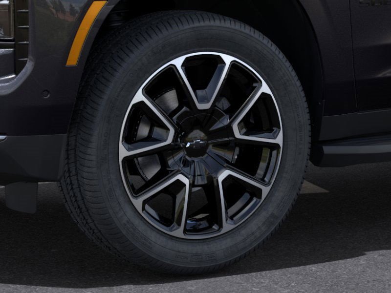 2025 Chevrolet Suburban RST photo 8