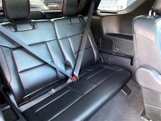 2022 Ford Explorer ST-Line photo 28