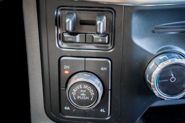 2022 Ford F-150 Lariat photo 25