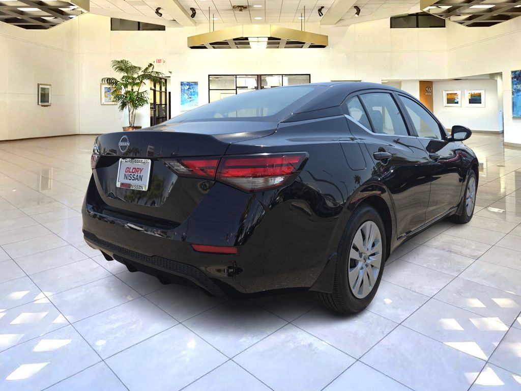 2025 Nissan Sentra S photo 4