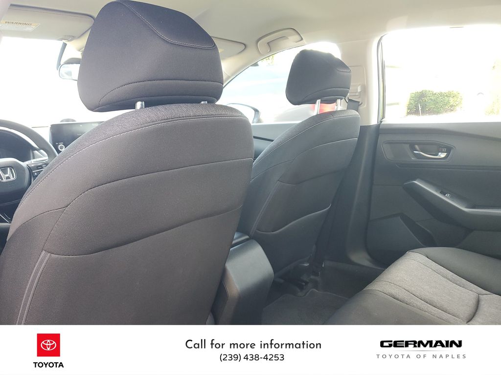 2023 Honda Accord LX photo 17