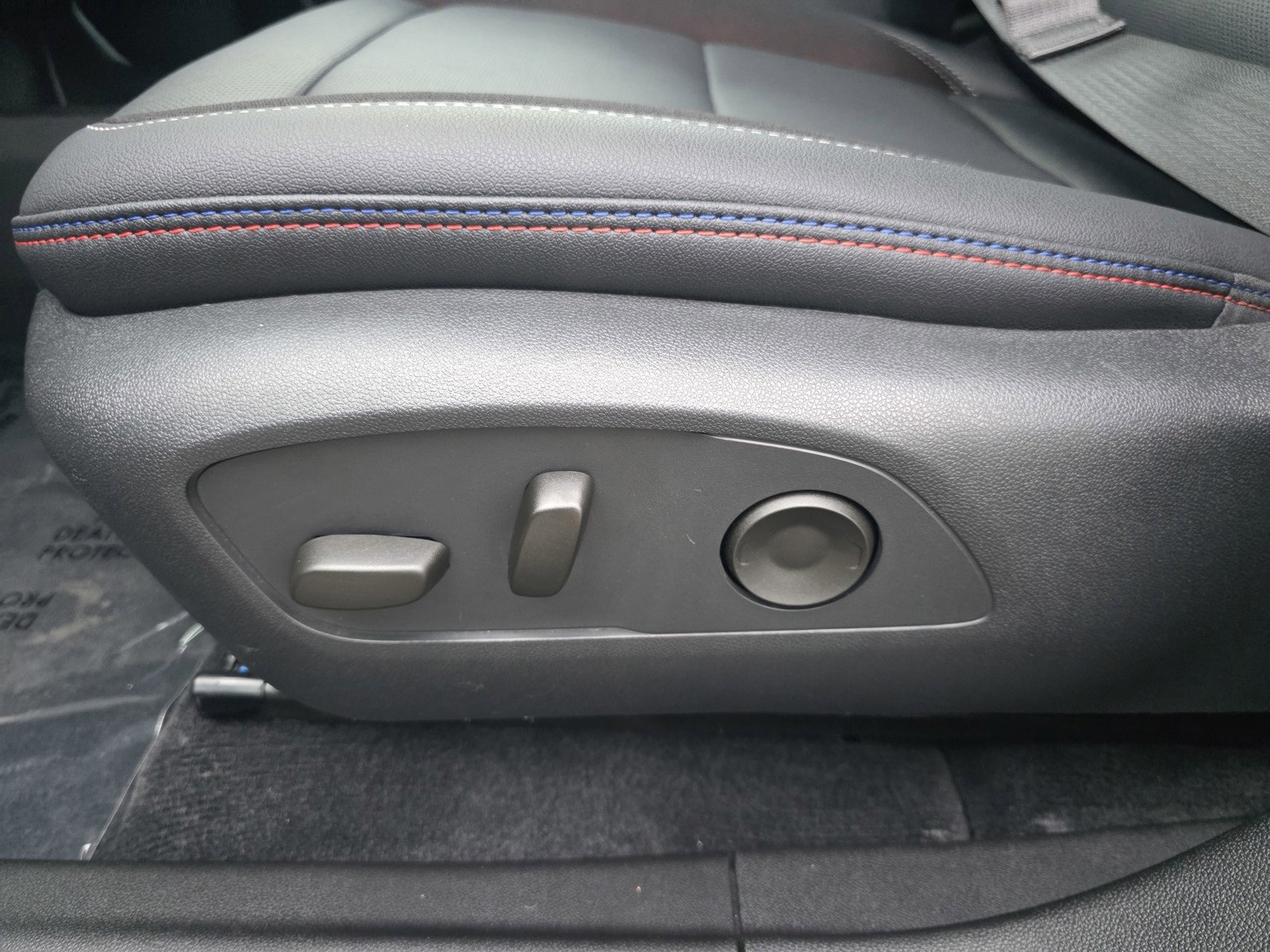 2025 Chevrolet Equinox EV 3RS photo 25