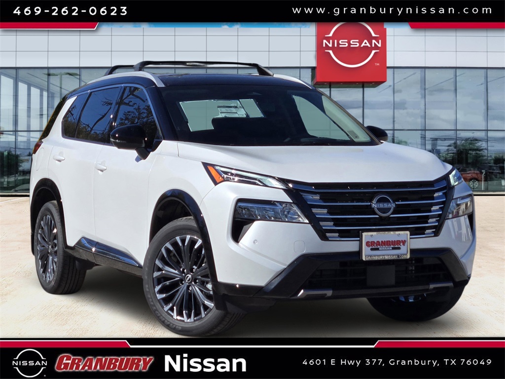 2026 Nissan Rogue Platinum's photo