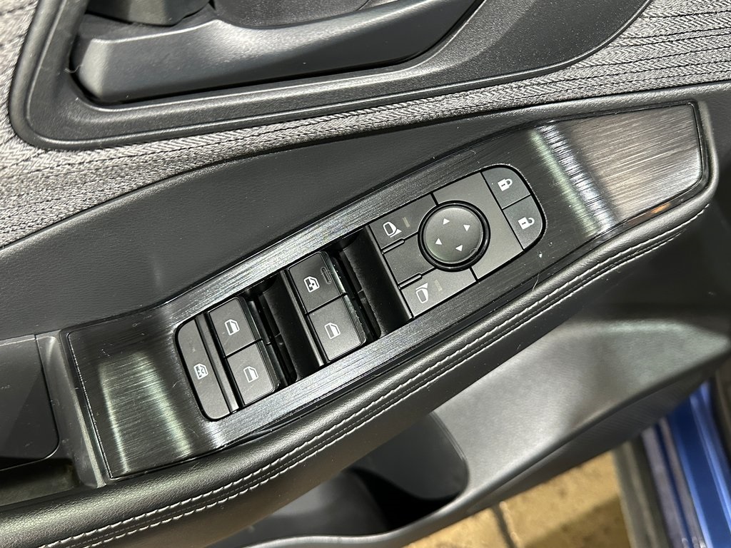 2021 Nissan Rogue S photo 13