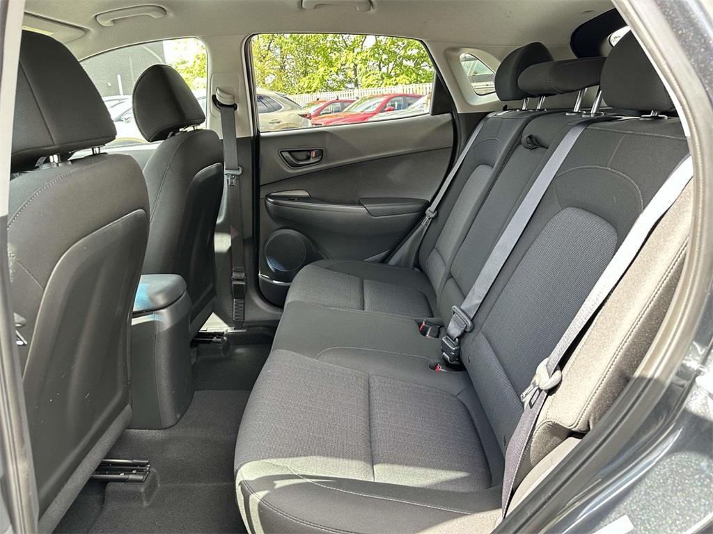2022 Hyundai Kona SEL photo 14
