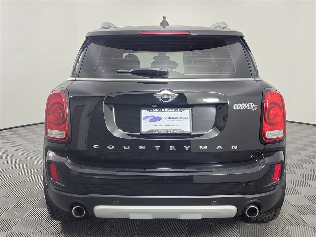 2019 Mini Cooper S Iconic photo 3
