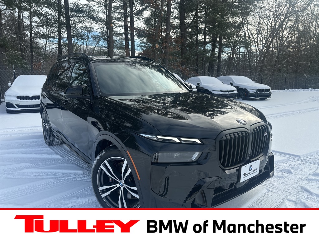 2024 BMW X7 M60i's photo