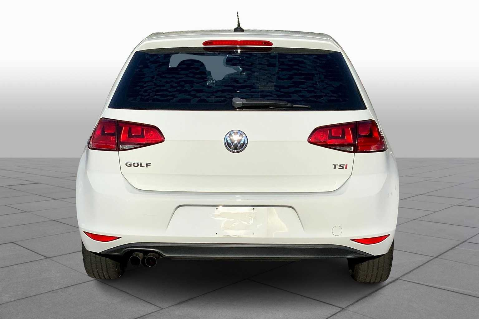 2017 Volkswagen Golf S photo 4