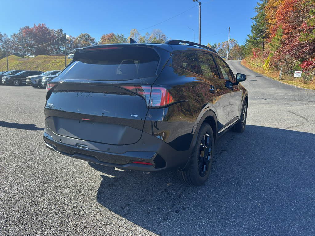 2026 Kia Sportage X-Line photo 2