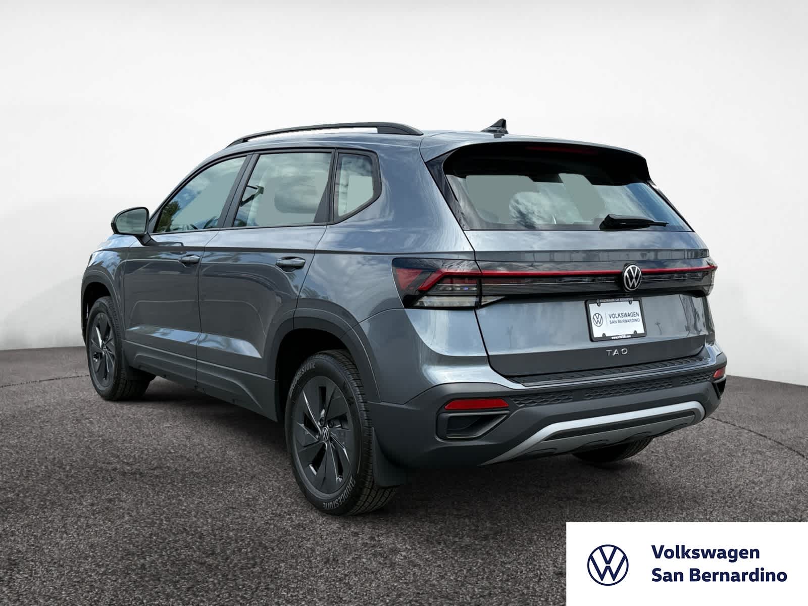2025 Volkswagen Taos S photo 3