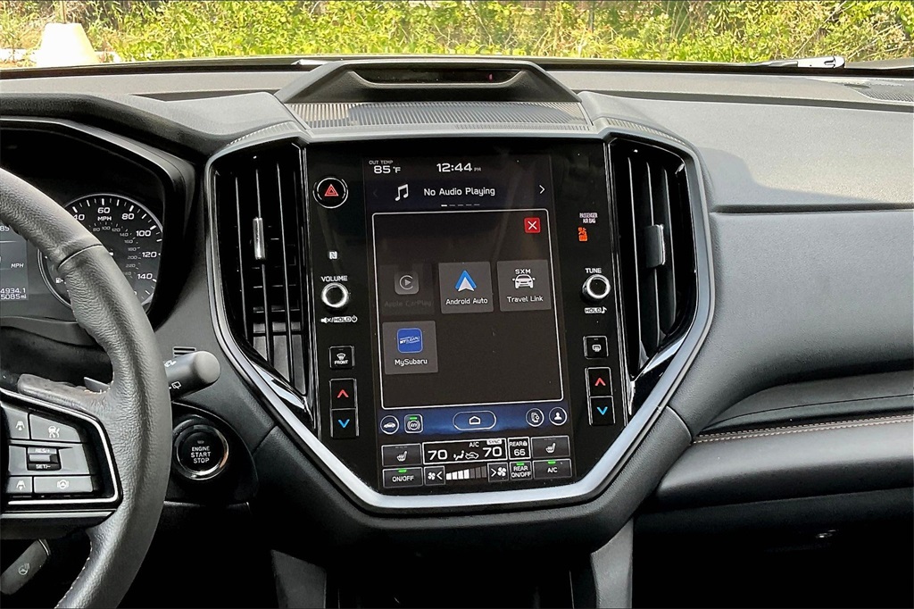 2025 Subaru Ascent Limited photo 3