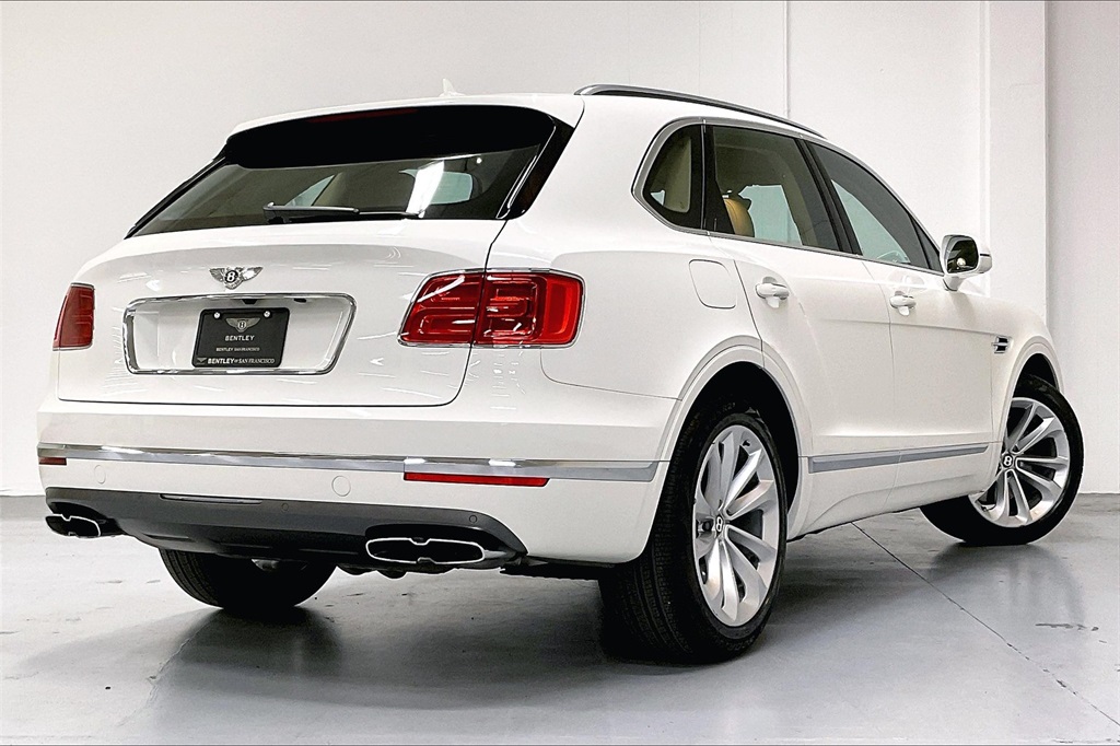 2019 Bentley Bentayga V8 photo 4