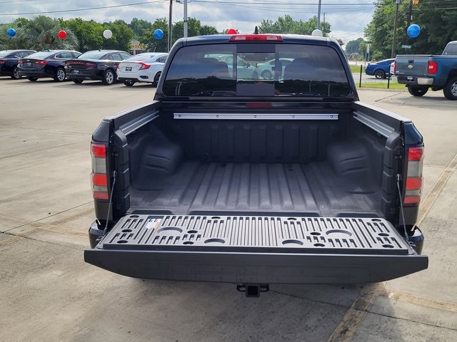 2025 Nissan Frontier SV photo 4