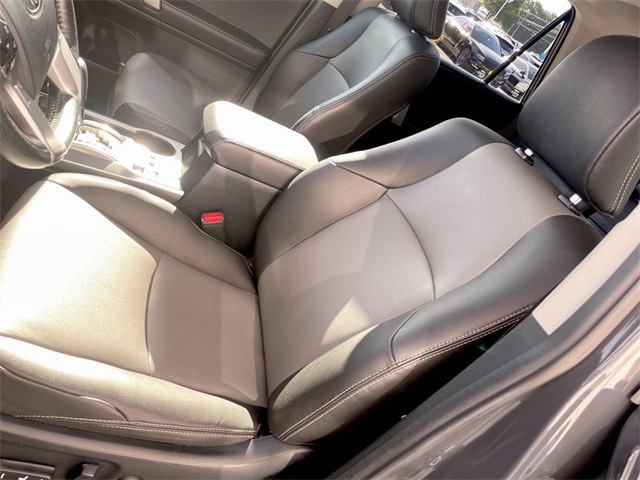 2024 Toyota 4Runner SR5 Premium photo 3