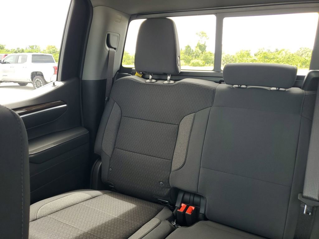 2026 Chevrolet Silverado 1500 RST photo 12