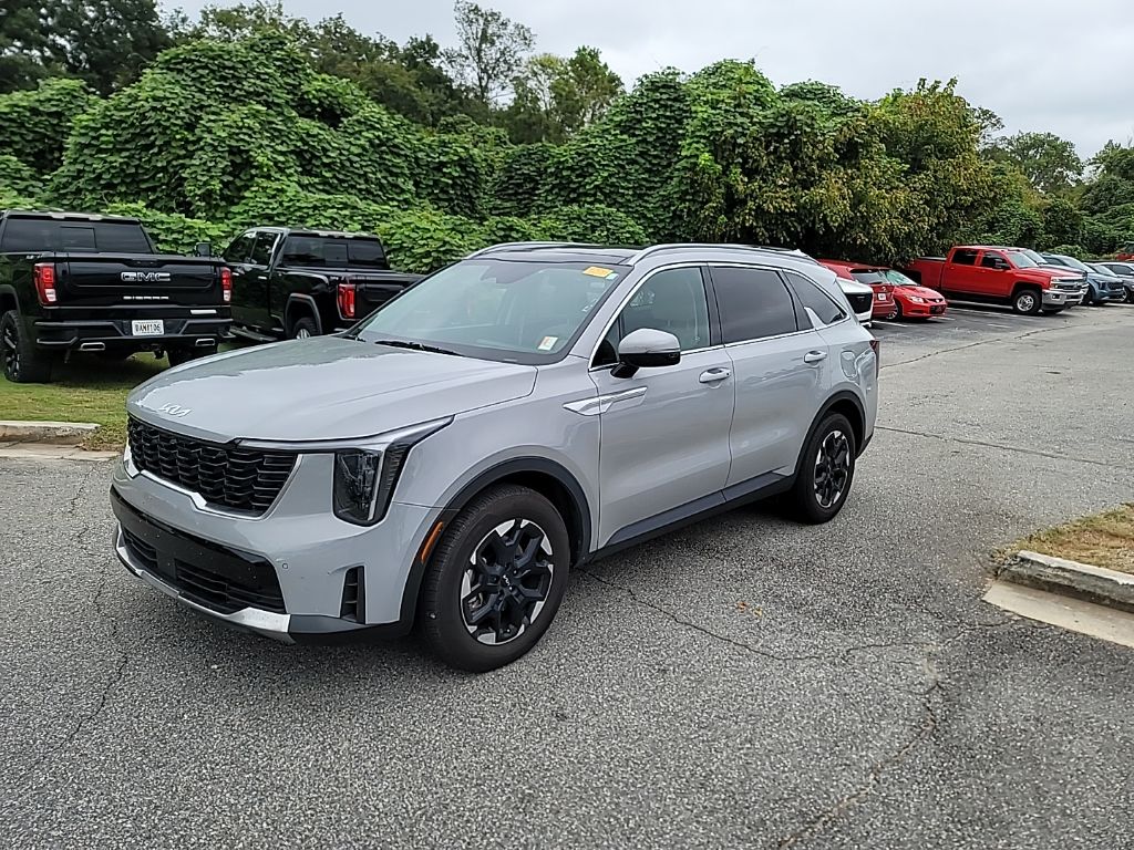 2024 Kia Sorento S photo 12