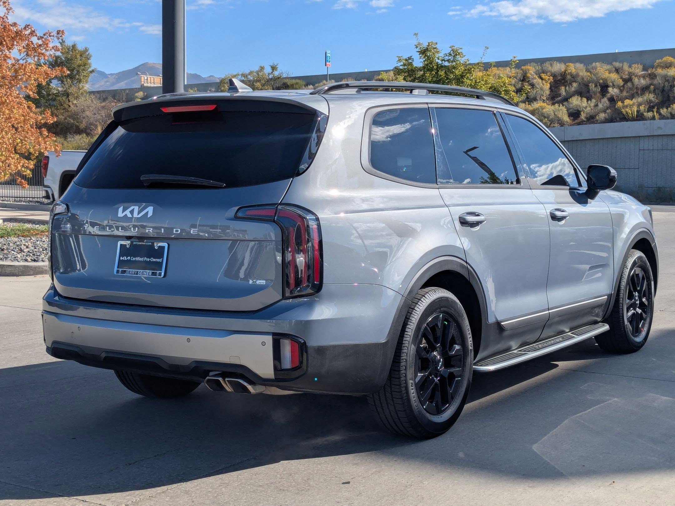 2023 Kia Telluride SX X-Pro photo 2