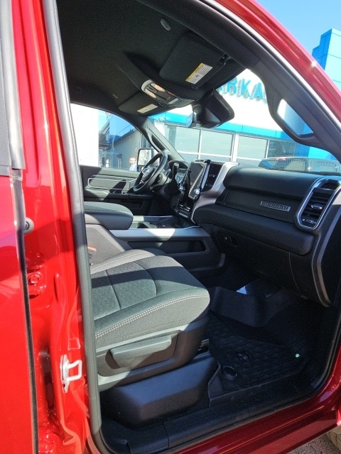 2026 Ram 2500 Big Horn photo 21
