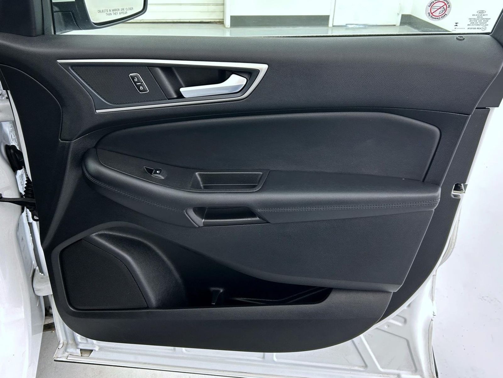 2024 Ford Edge SEL photo 15