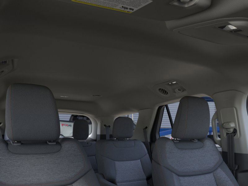 2026 Ford Explorer photo 4
