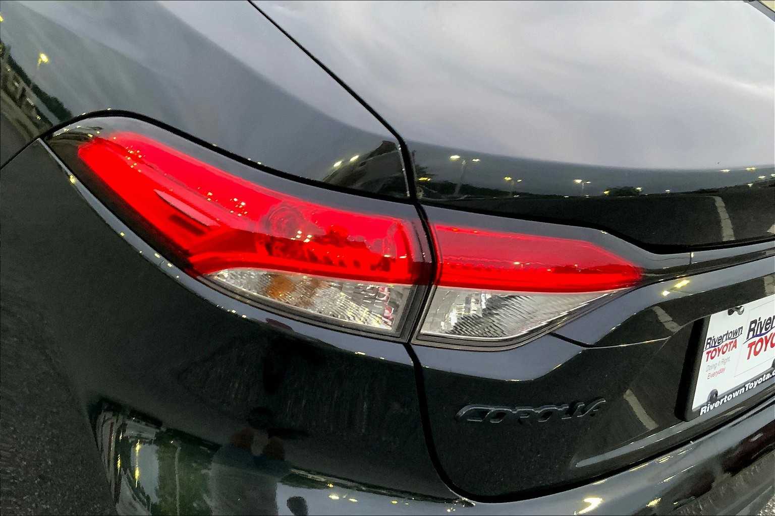 2022 Toyota Corolla L photo 25