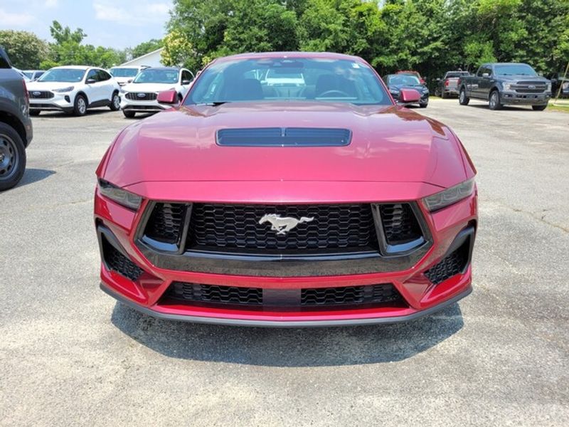 2025 Ford Mustang GT photo 2