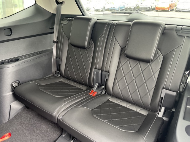 2025 Volkswagen Atlas SEL Premium R-Line photo 16