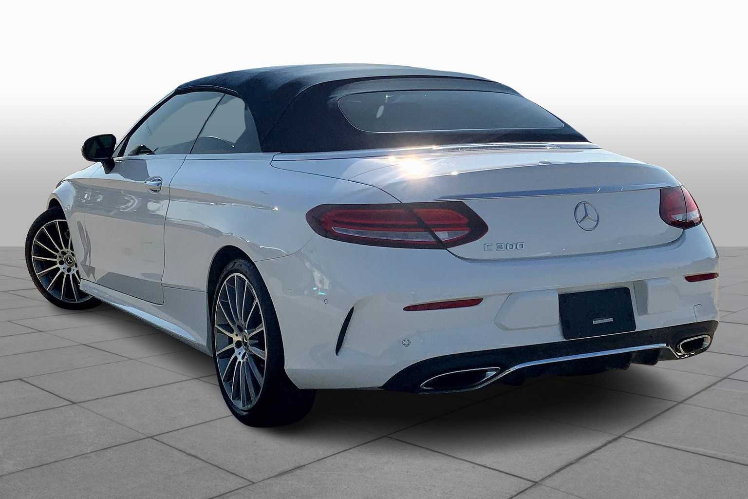 2019 Mercedes Benz C 300 photo 11