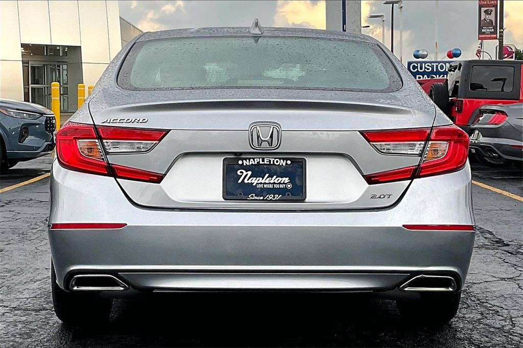 2018 Honda Accord EX-L 2.0T photo 3