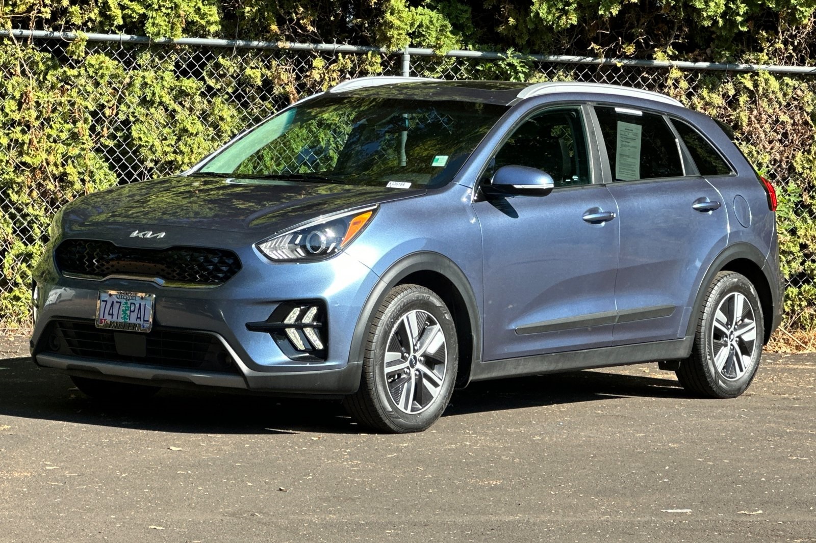 2022 Kia Niro EX Premium photo 8
