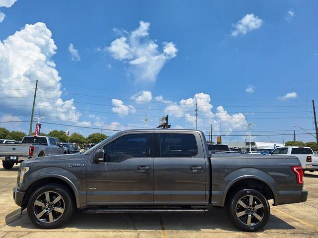 2017 Ford F-150 XLT photo 2