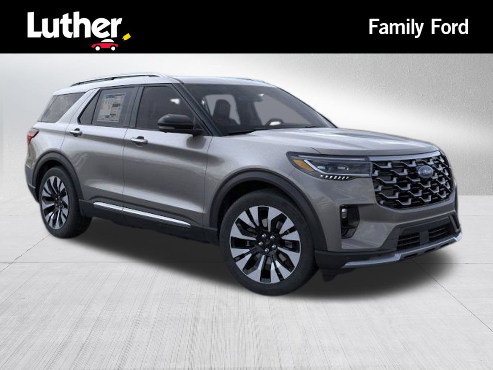 2026 Ford Explorer Platinum's photo