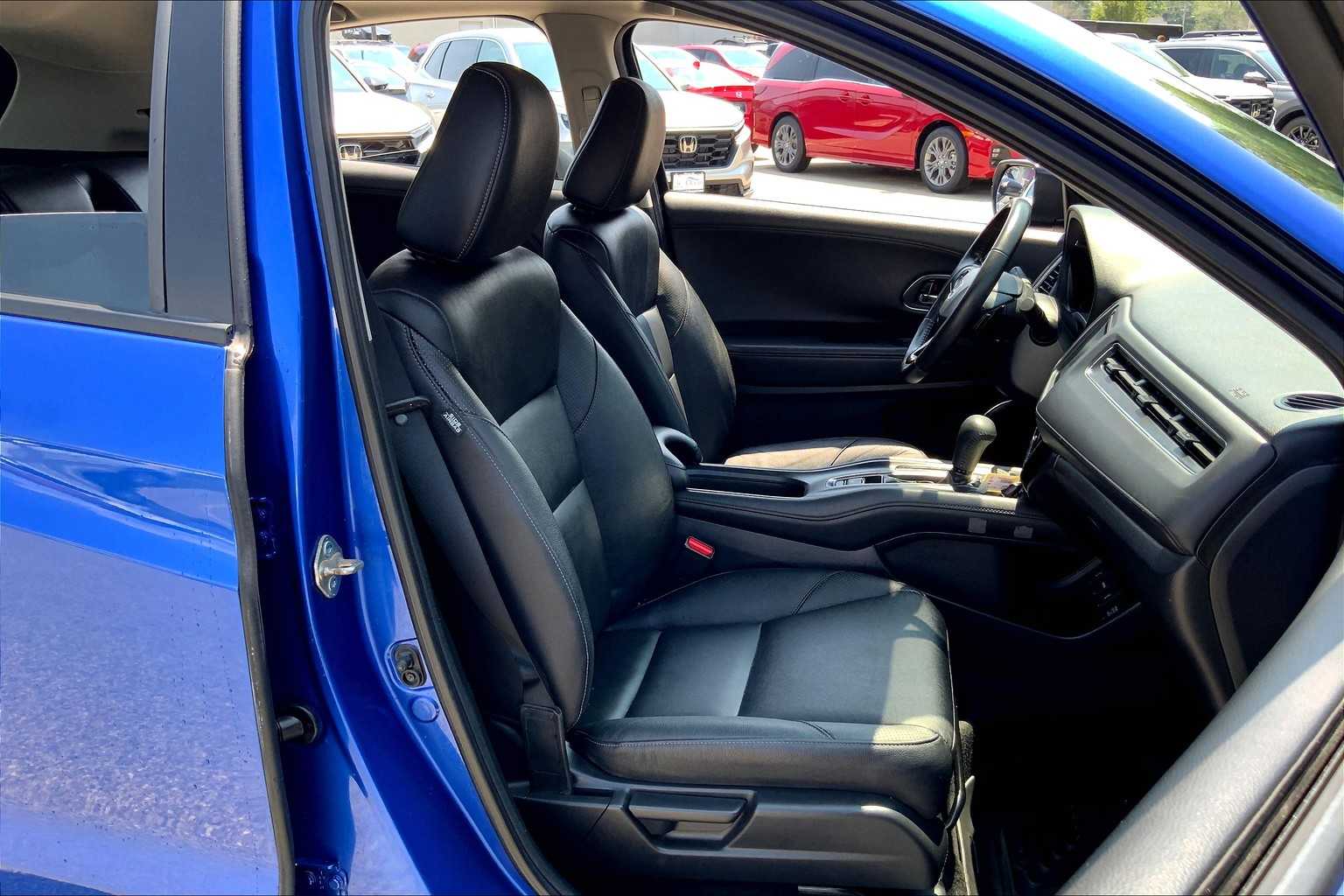 2018 Honda HR-V EX-L photo 7