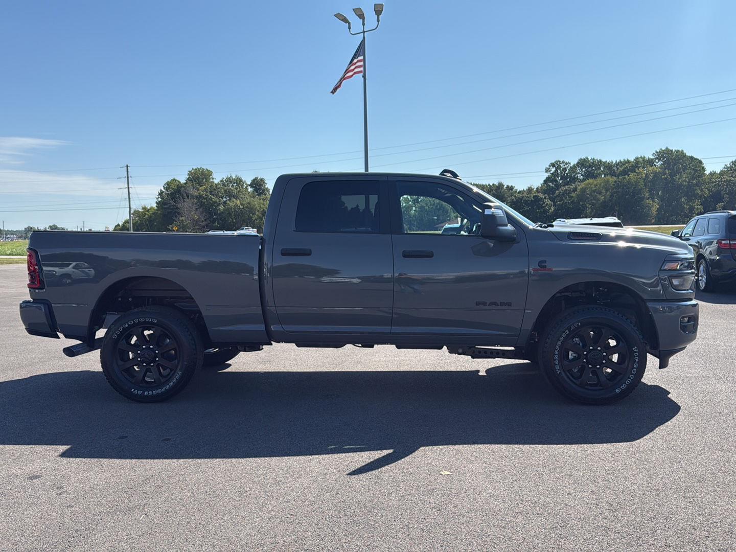 2026 Ram 2500 Big Horn photo 4