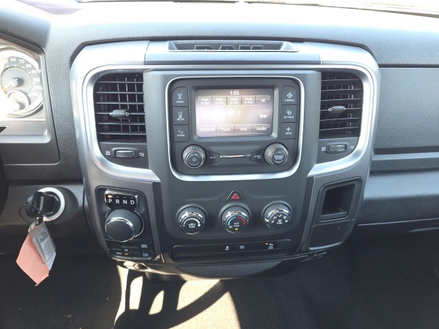 2024 Ram 1500 Classic Warlock photo 16